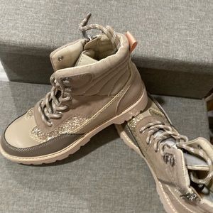 Dolce Vita Boots 7.5